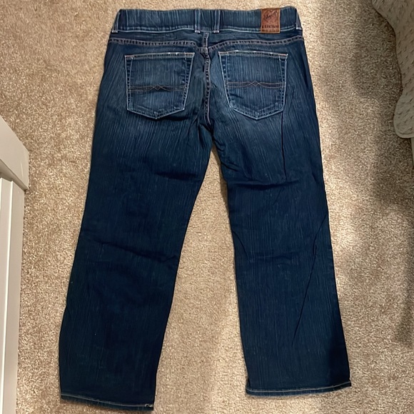 Lucky Brand Maternity Cuffed Crop Denim - Picture 3 of 5